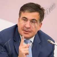 На молоці «сидить» купа посередників